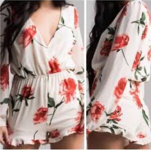 Emory Park (Nordstrom) Cream Floral Longsleeve Romper with Ruffle